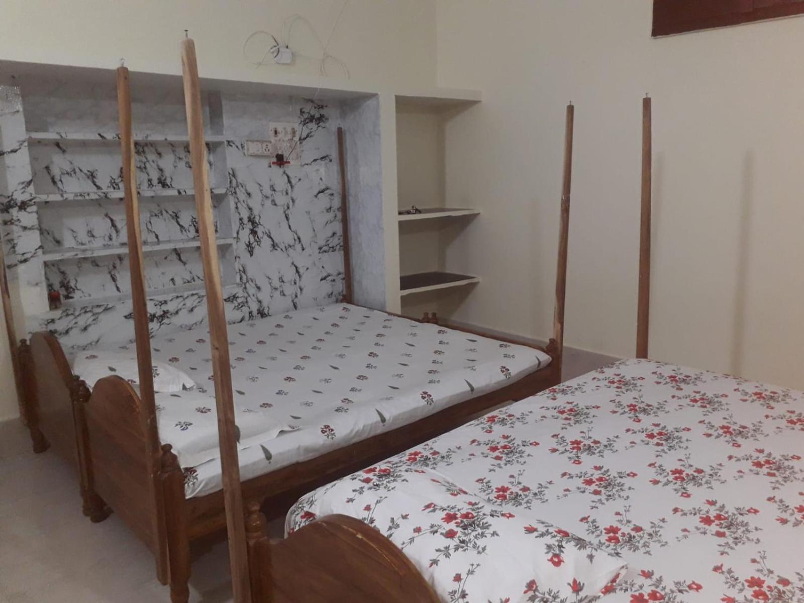 Sudha Kutir Puri Apartment Ngoại thất bức ảnh