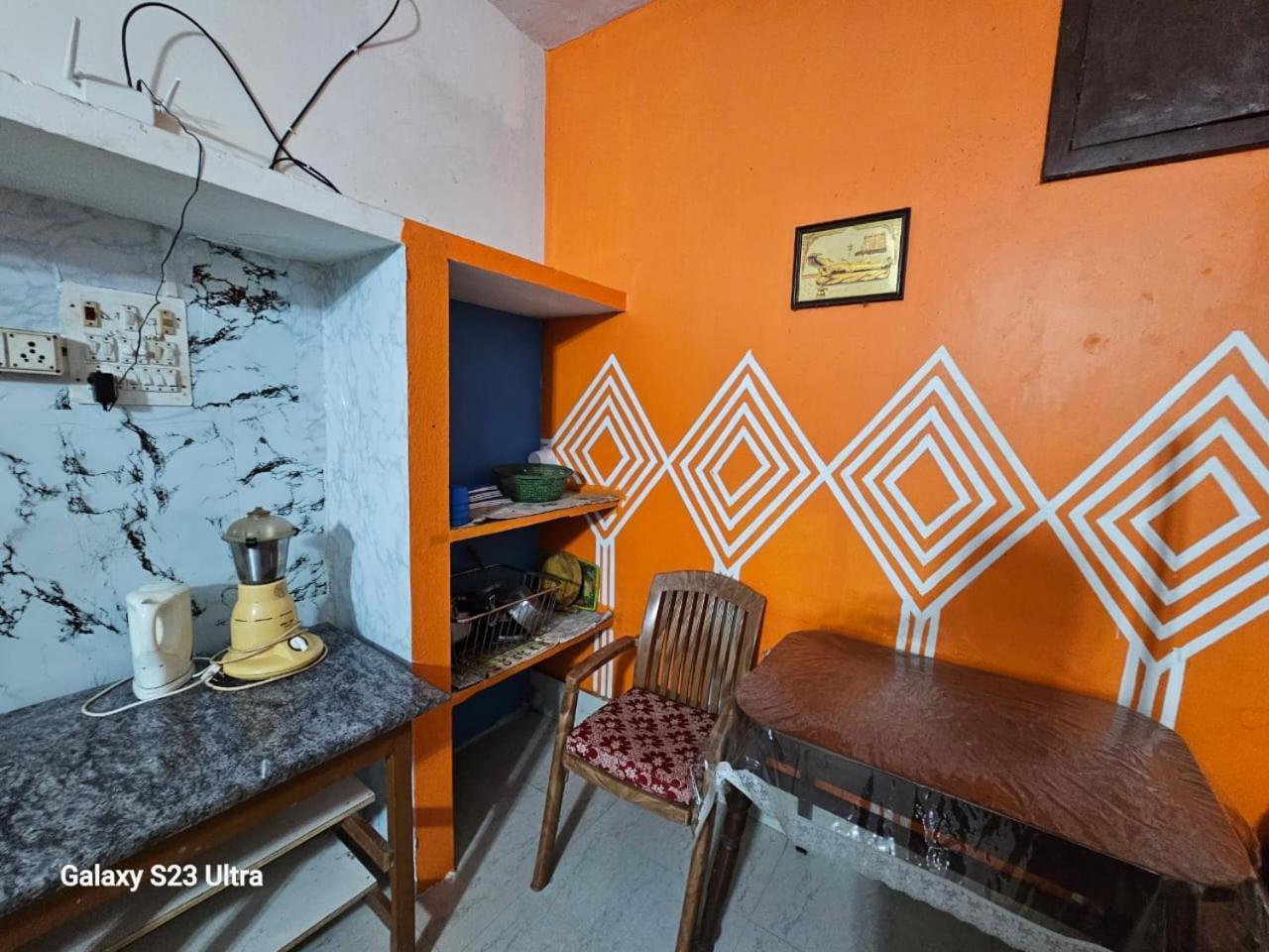 Sudha Kutir Puri Apartment Ngoại thất bức ảnh